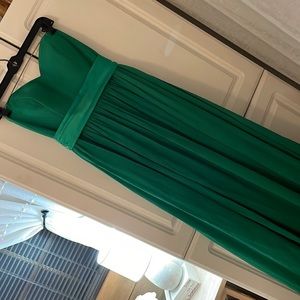 Stunning long bridesmaid/prom dress